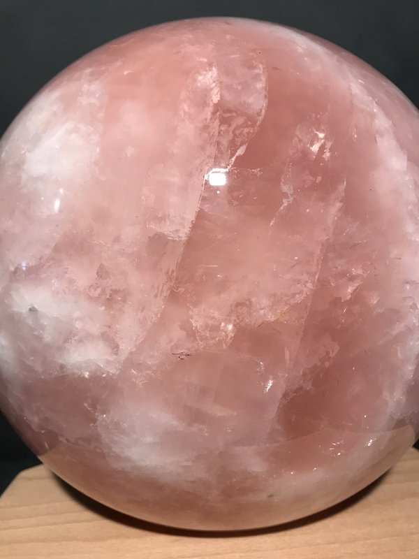 Rose quartz ball