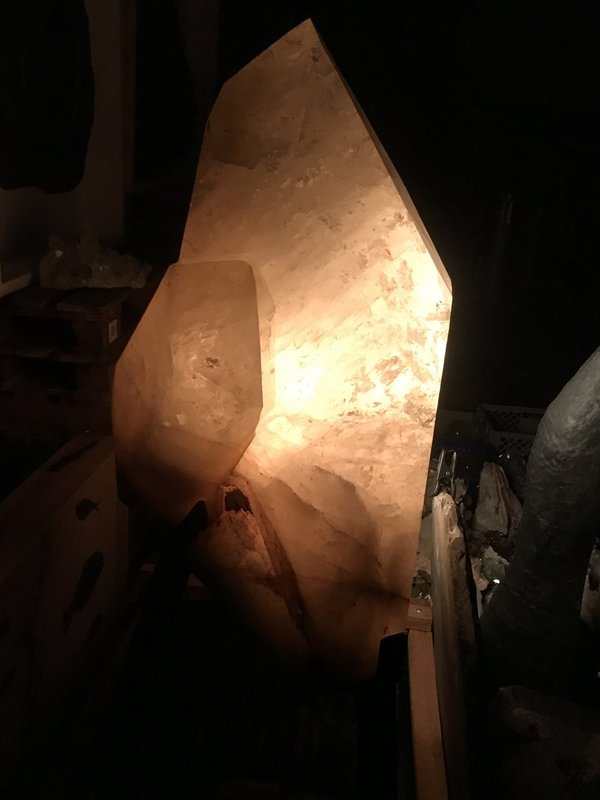 Bergkristall-Erdenhüter-Kristall mit riesigem Doppelender aus Brasilien
