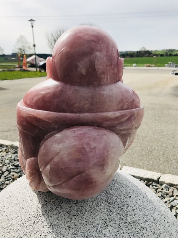 Rose quartz buddha