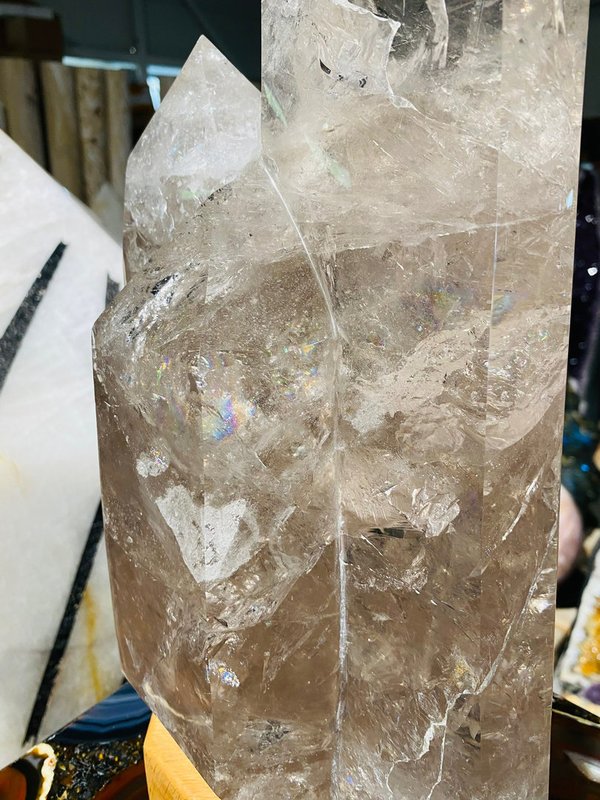 Rock crystal triple - tip with rainbow-colored inclusions from Brazil