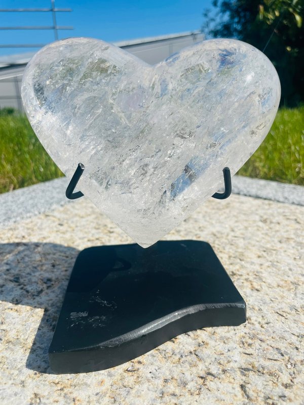 extraordinary heart of rock crystal