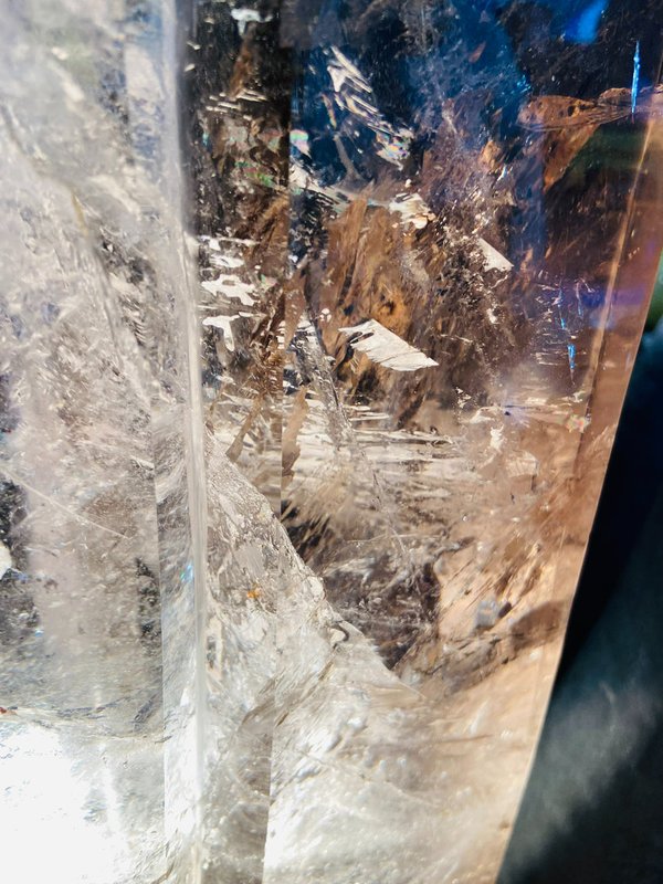 traumhafter leicht rauchiger großer Bergkristall-Rauchquarz-Drillingskristall