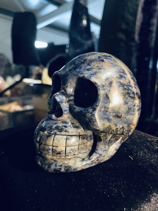 Sodalite crystal skull