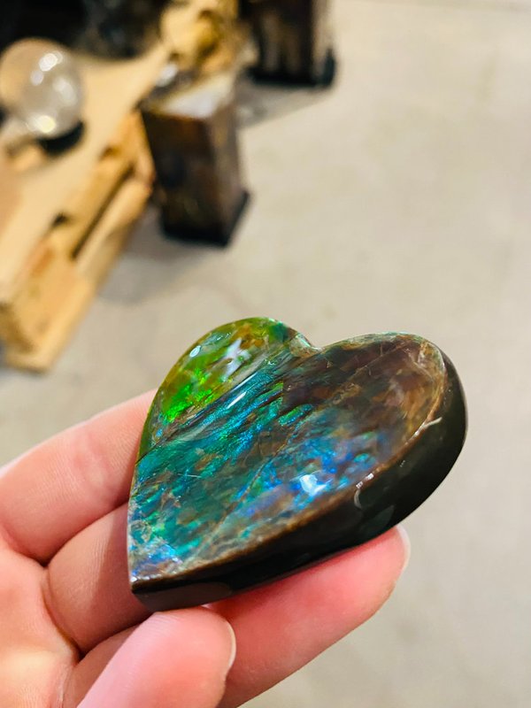 Green opalescent heart - Ammolite heart