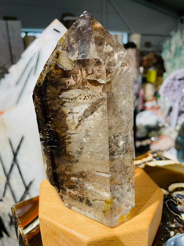 Beautiful Elestial crystal